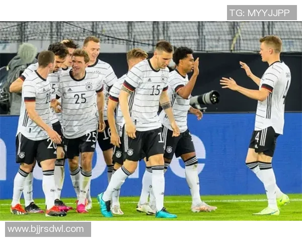 球员交易赛场爆发小插曲，裁判如何处理？