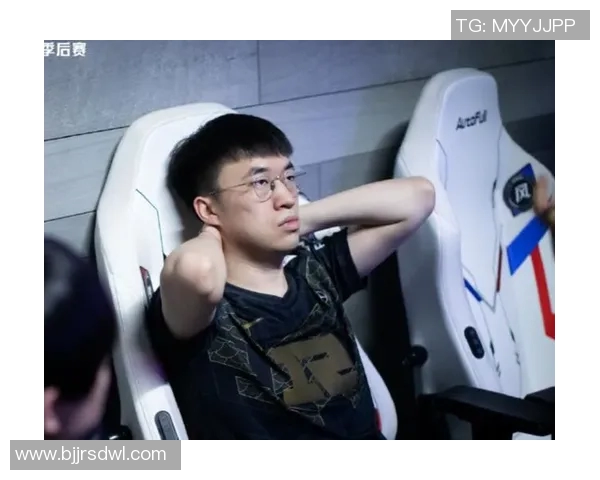 季后赛赛后采访爆金句，引全场大笑